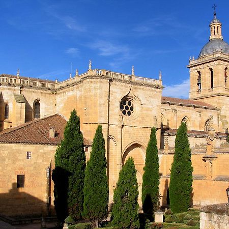 Hôtel La Llave Del Campo à Ciudad-Rodrigo Extérieur photo