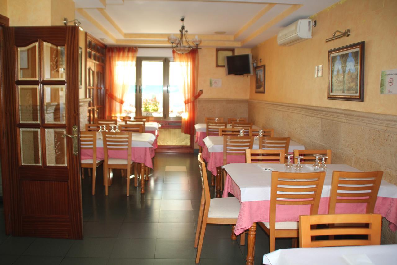 Hôtel La Llave Del Campo à Ciudad-Rodrigo Extérieur photo