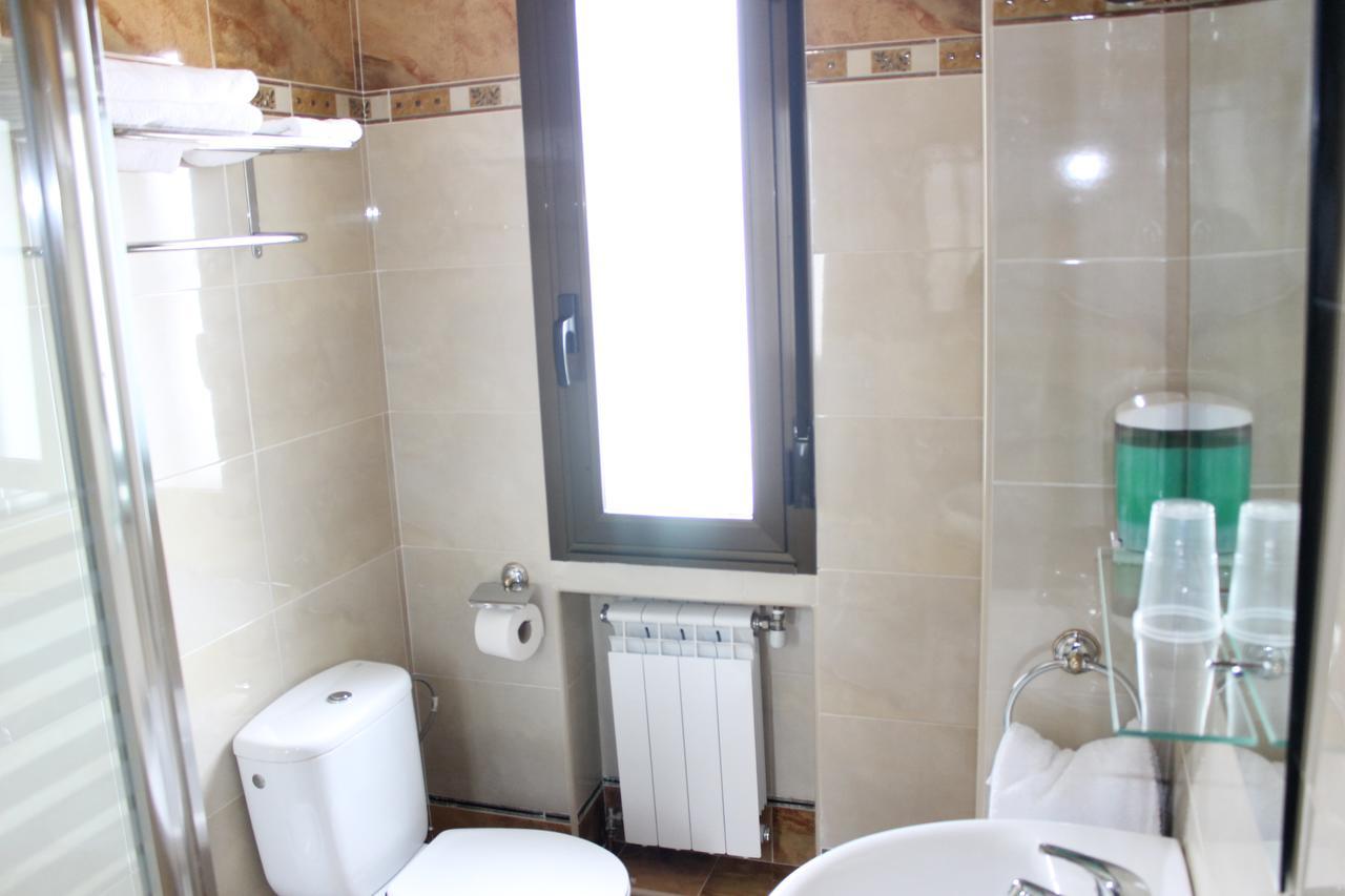 Hôtel La Llave Del Campo à Ciudad-Rodrigo Extérieur photo