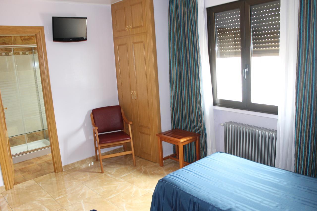 Hôtel La Llave Del Campo à Ciudad-Rodrigo Extérieur photo