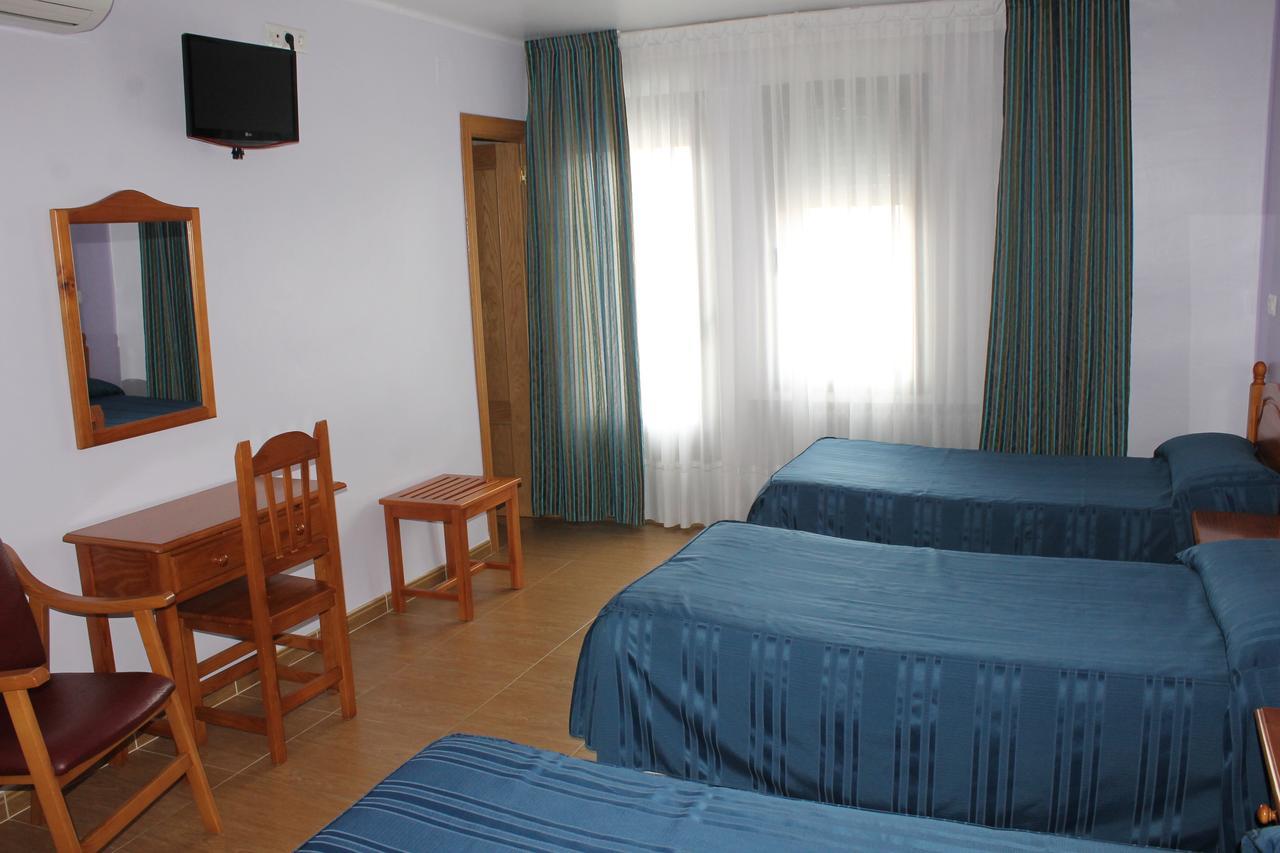 Hôtel La Llave Del Campo à Ciudad-Rodrigo Extérieur photo