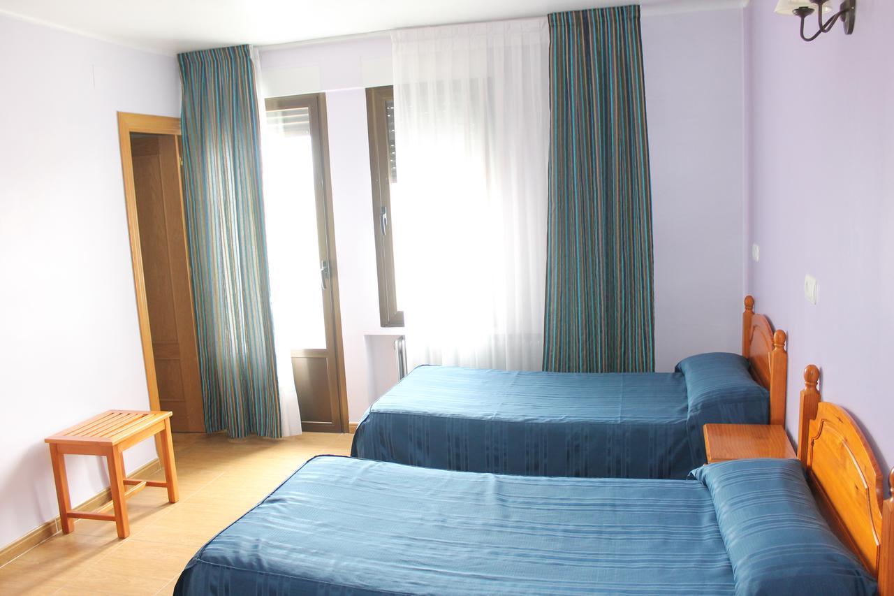 Hôtel La Llave Del Campo à Ciudad-Rodrigo Extérieur photo